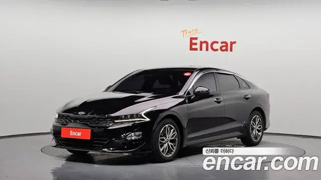 Kia K5 2020 — ფოტო 14/20