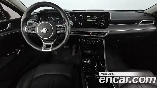 Kia K5 2020 — ფოტო 10/20