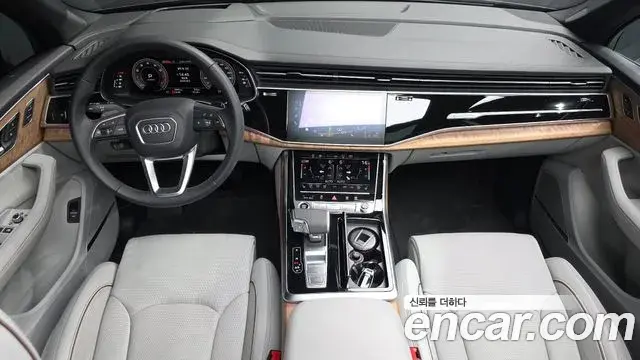 Audi Q7 2024 — Şəkil 9/20