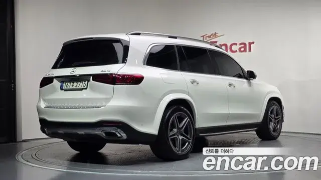 Mercedes-Benz GLS-Class 2021 — Photo 27/36