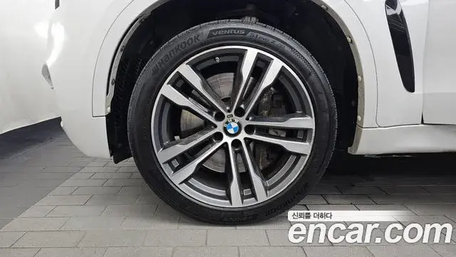 BMW X6 2018 — Şəkil 10/34