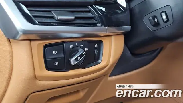 BMW X6 2018 — Şəkil 19/34