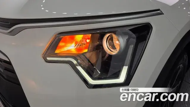 Kia Niro 2025 — ფოტო 37/38