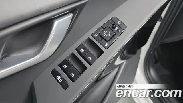 Kia Niro 2025 — ფოტო 6/38