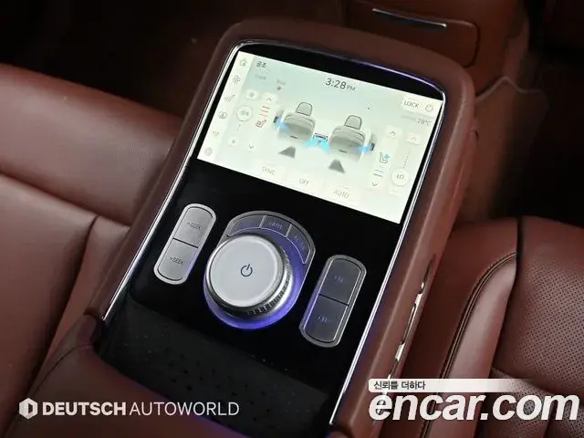 Genesis G90 2022 — ფოტო 18/20