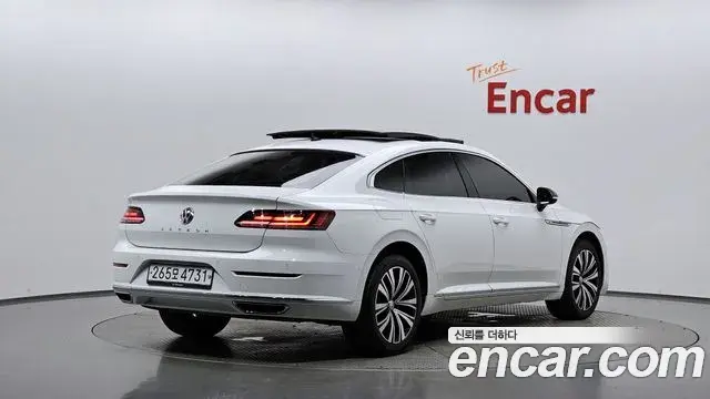 Volkswagen Arteon 2019 — Фото 2/20