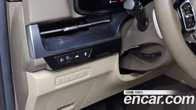 Kia Carnival 2021 — Şəkil 14/30