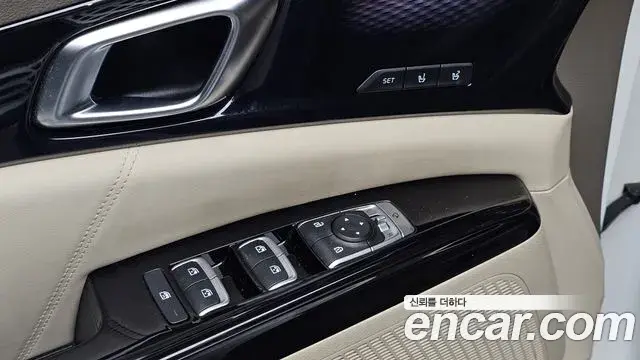 Kia Carnival 2021 — Şəkil 24/30