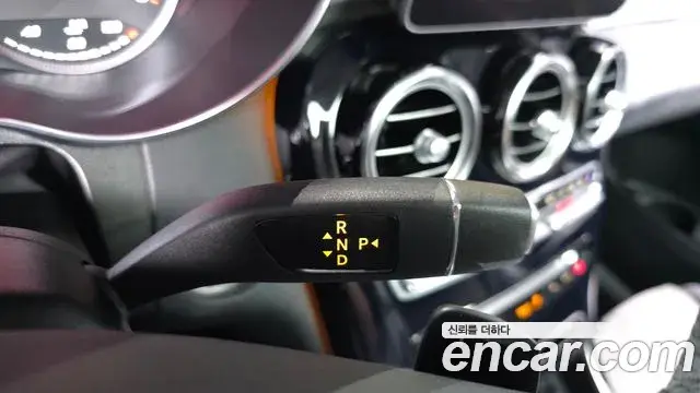 Mercedes-Benz GLC-Class 2019 — ფოტო 3/32