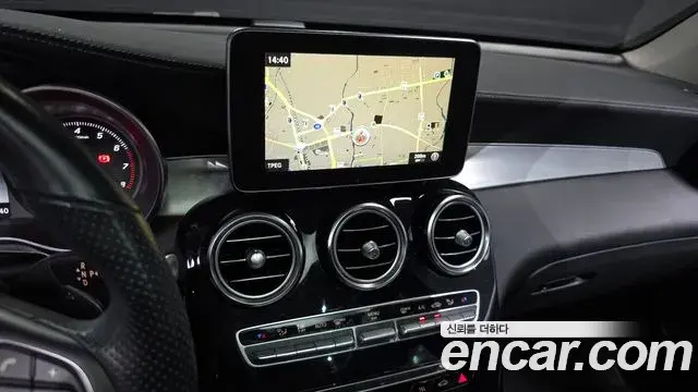 Mercedes-Benz GLC-Class 2019 — ფოტო 13/32