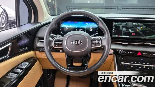 Kia Carnival 2021 — Фото 13/20