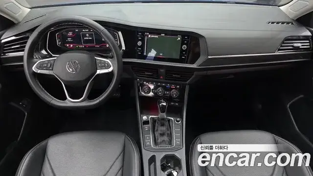 Volkswagen Jetta 2023 — Photo 16/34