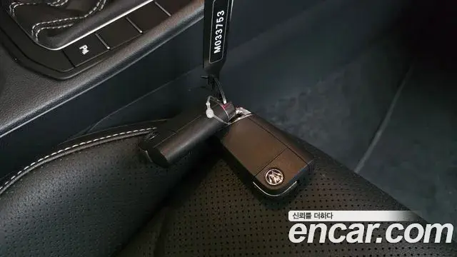 Volkswagen Jetta 2023 — Photo 20/34