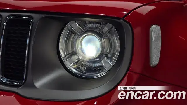 Jeep Renegade 2019 — Photo 22/32