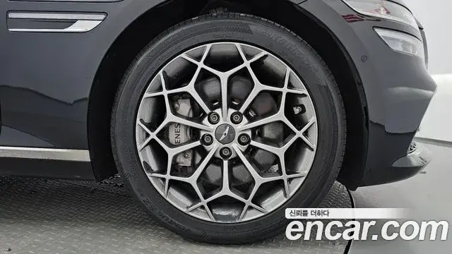 Genesis G80 2022 — ფოტო 15/36