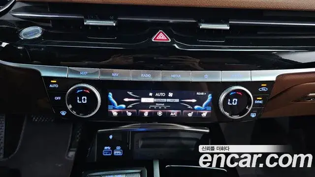 Genesis G80 2022 — ფოტო 29/36