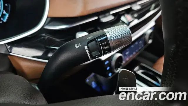 Genesis G80 2022 — ფოტო 14/36