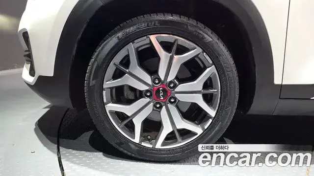 Kia Seltos 2021 — Şəkil 6/20