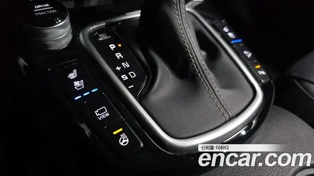 Kia Seltos 2021 — Şəkil 19/20