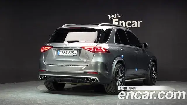 Mercedes-Benz GLE-Class 2022 — Фото 2/20