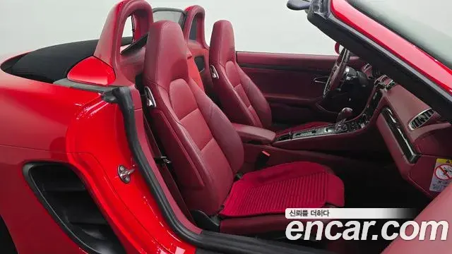 Porsche 718 Boxster 2018 — Şəkil 19/31