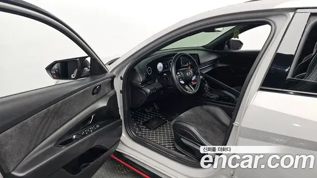 Hyundai Avante 2022 — Фото 10/20