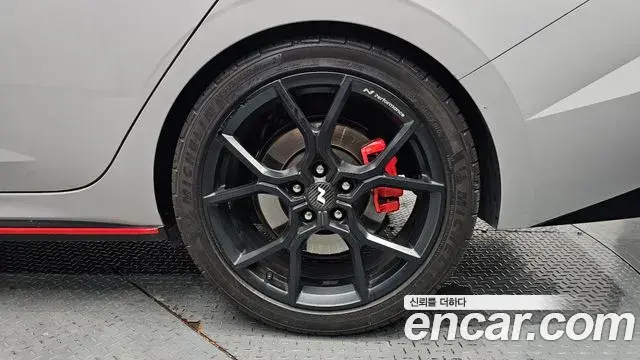 Hyundai The New Avante Hybrid 2022 — Photo 31/31