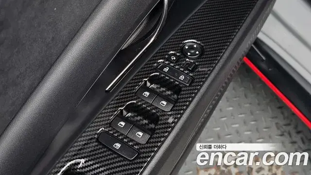 Hyundai The New Avante Hybrid 2022 — Photo 28/31