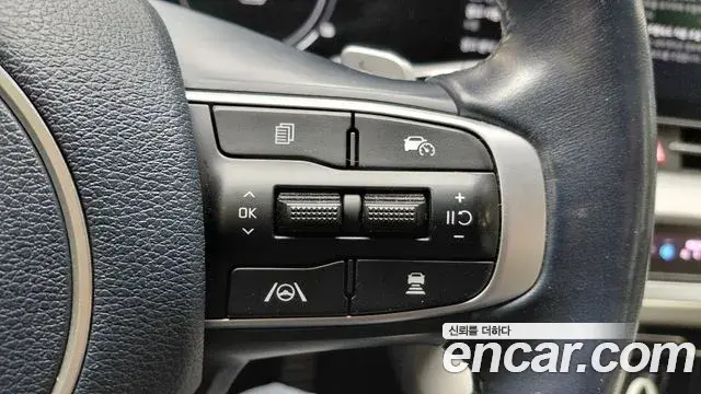 Kia Sportage 2023 — Şəkil 11/30