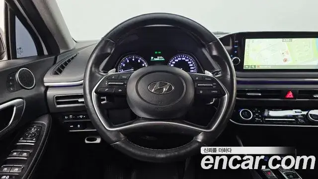 Hyundai Sonata 2022 — Фото 14/20