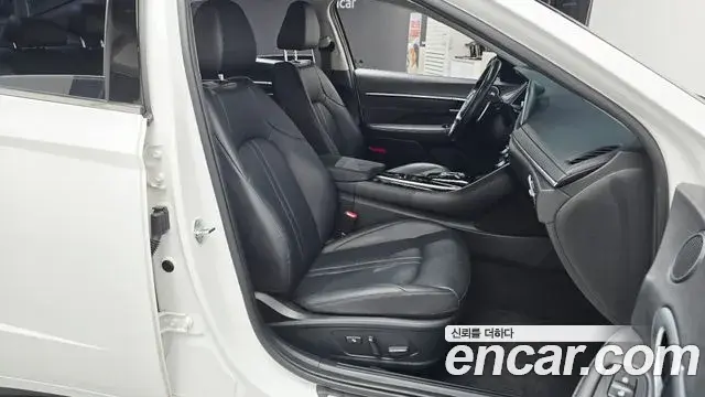 Hyundai Sonata Hybrid 2022 — ფოტო 5/33