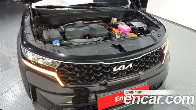 Kia Sorento 2023 — Фото 6/20