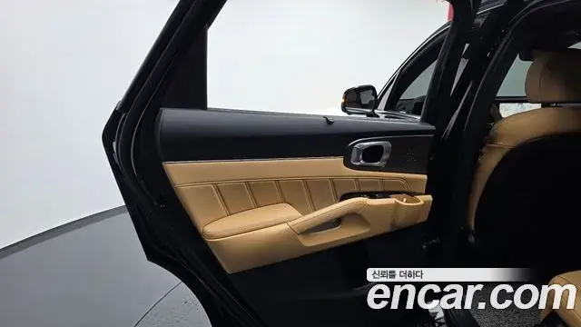 Kia Sorento 2023 — Şəkil 24/34