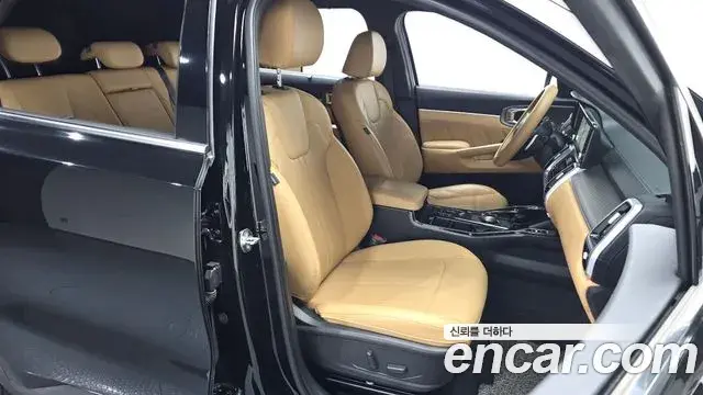 Kia Sorento 2023 — Şəkil 19/34