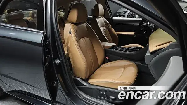 Hyundai Sonata 2021 — Фото 11/20
