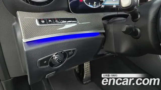 Mercedes-Benz E-Class 2019 — Фото 20/20