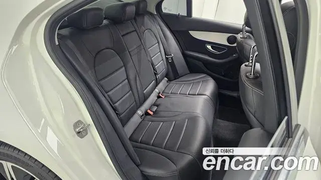 Mercedes-Benz C-Class 2020 — Фото 11/20