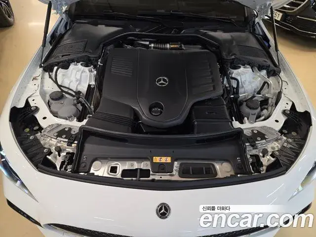 Mercedes-Benz CLE-Class 2024 — Photo 1/20