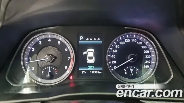 Hyundai Sonata 2021 — Фото 8/18