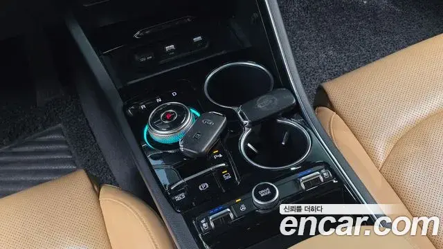Kia K5 2020 — Photo 11/31