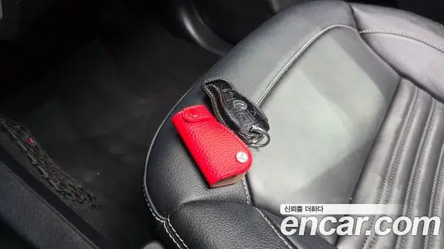 Mercedes-Benz GLE-Class 2018 — Photo 27/36