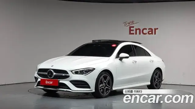 Mercedes-Benz CLA-Class 2022 — Фото 1/20