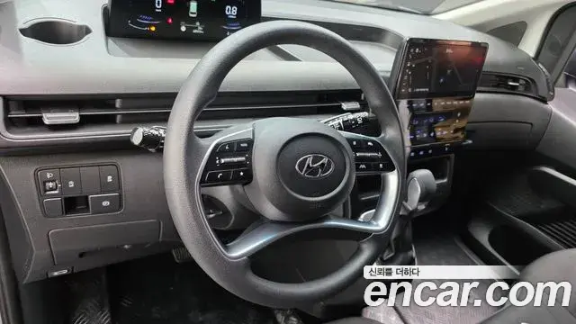 Hyundai Staria 2021 — Şəkil 25/30