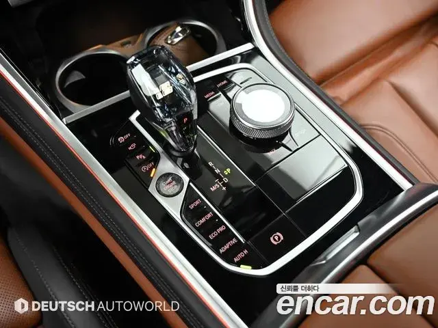 BMW 8 Series 2022 — Фото 8/20