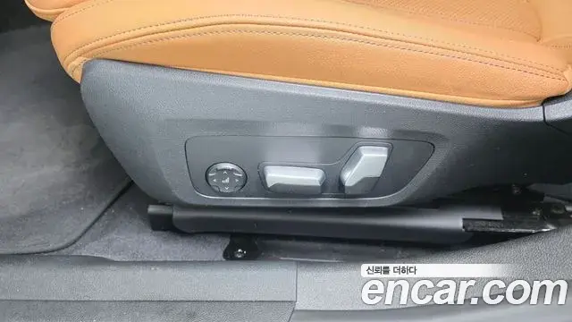 BMW 3 Series 2023 — Фото 16/20