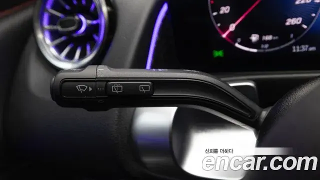 Mercedes-Benz GLB-Class 2025 — Фото 20/20