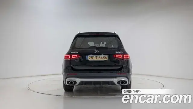 Mercedes-Benz GLB-Class 2022 — Фото 9/20