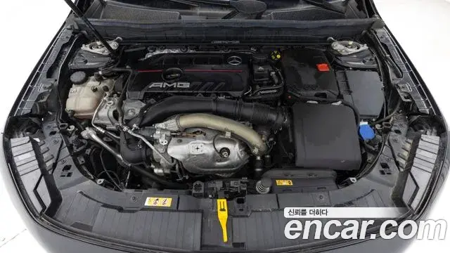 Mercedes-Benz GLB-Class 2022 — Фото 18/20