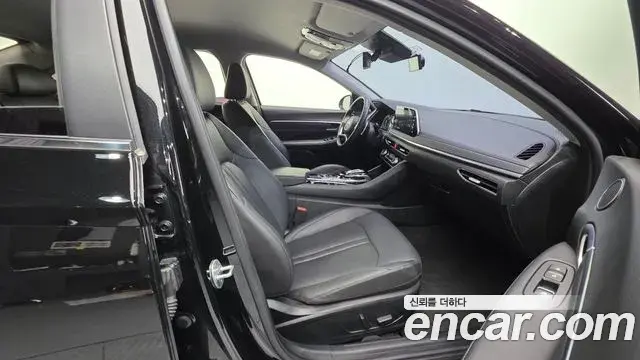Hyundai Sonata 2019 — Фото 10/20