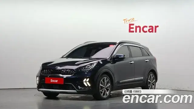 Kia Niro 2019 — Photo 12/34